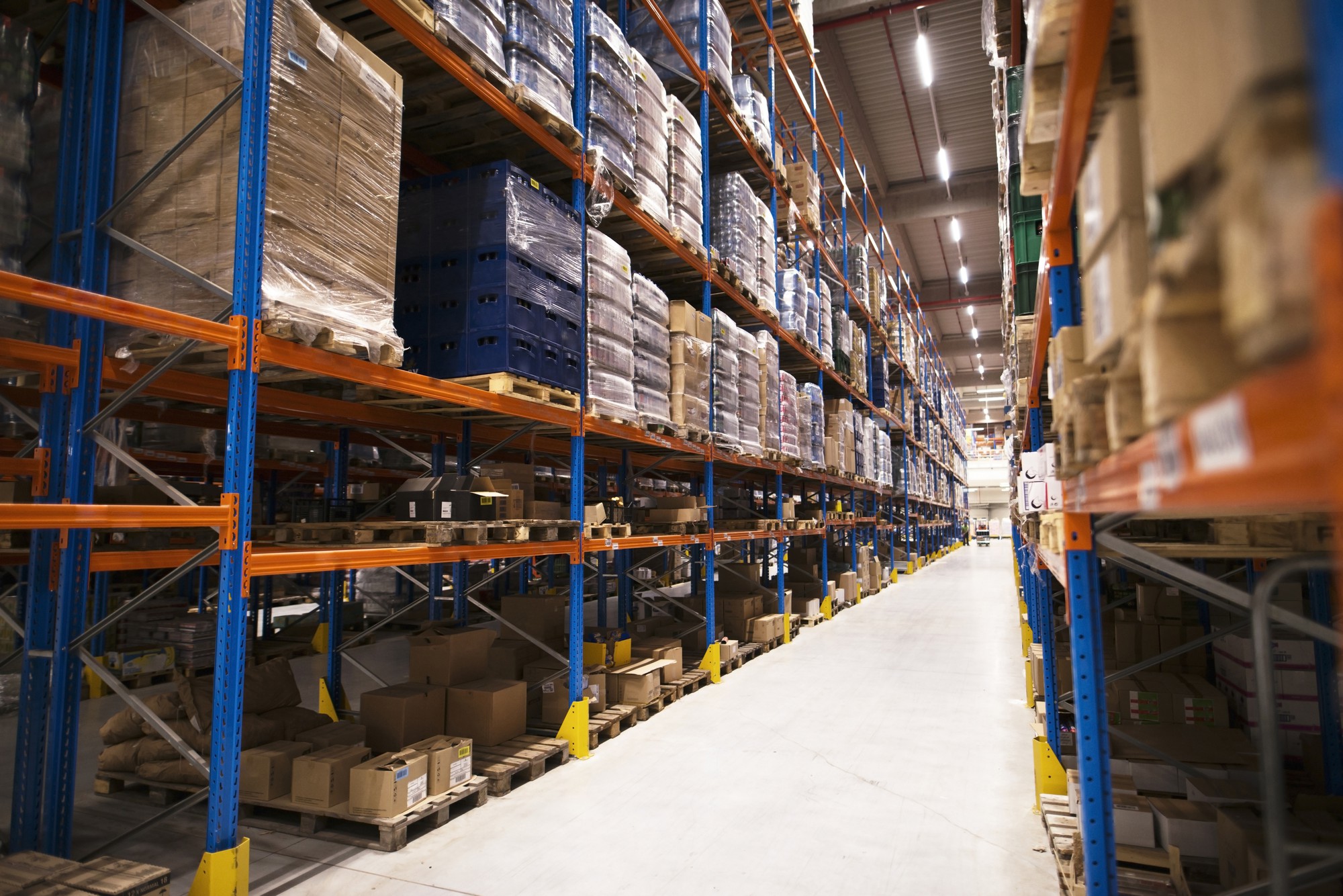 AI in logistics and supply chain for warehouses